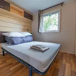 Les Gravelets 2etoiles Camping Montmartin-sur-Mer