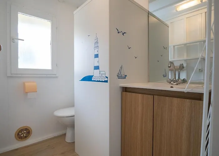 Les Gravelets 2etoiles Κάμπινγκ *